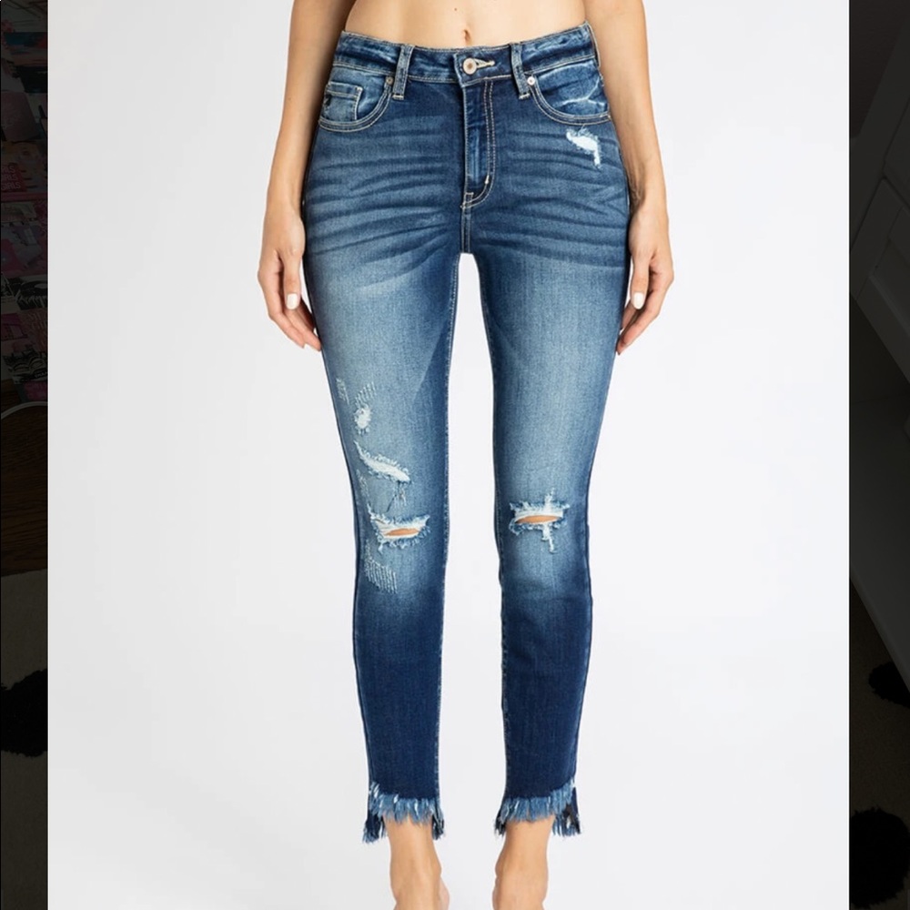KanCan Los Angeles Skinny Jeans